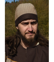 Birka Kappe mit Fischgrätmuster, braun