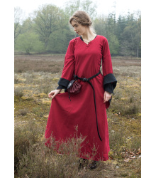 Mittelalterkleid mit Höllenfenstern, Bliaut Amal, rot/schwarz