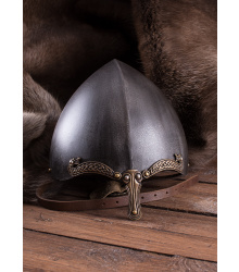 Nasalhelm mit Keltischen Motiven, Stahl mit Antik-Finish