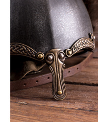 Nasalhelm mit Keltischen Motiven, Stahl mit Antik-Finish