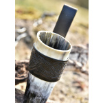 Leder Hornhalter für Trinkhorn, geprägter Drache, Jelling, schwarz, verschiedene Größen