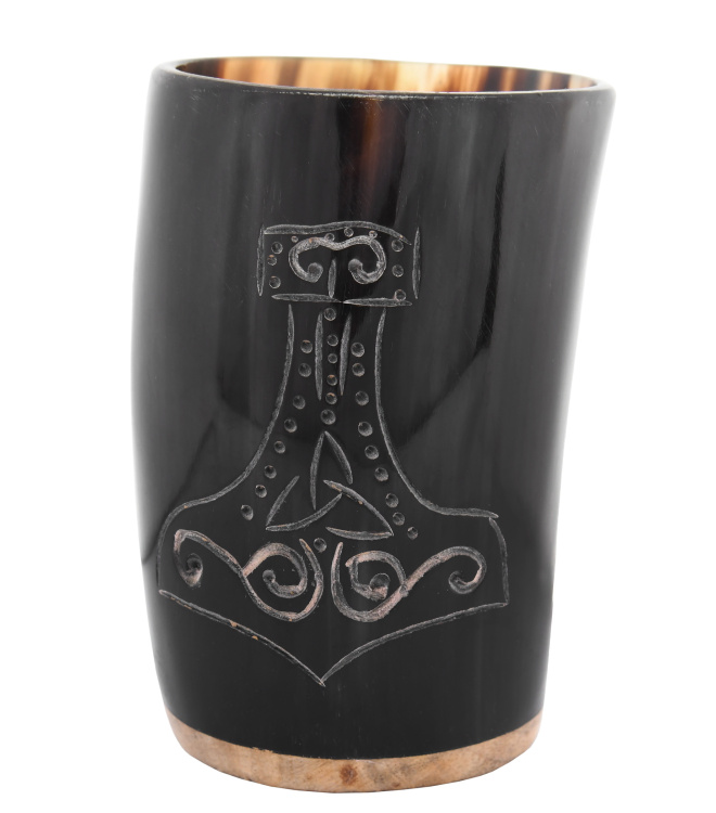 Kleiner Hornbecher mit Holzboden und Mjölnir