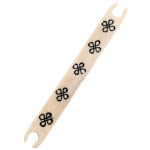 Webschiffchen aus Knochen mit Heraldischen Knoten