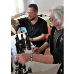 Signiertes Schimmelreiter Pils – Metal heilt- Charity Pack #1