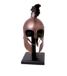 Griechischer Helm aus Troja mit Helmbusch