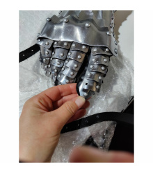 1 Paar Plattenhandschuhe aus 1,3 mm Stahl, vernietet und vernäht, B-Ware