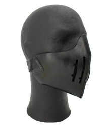Mempo, Halbmaske aus Leder